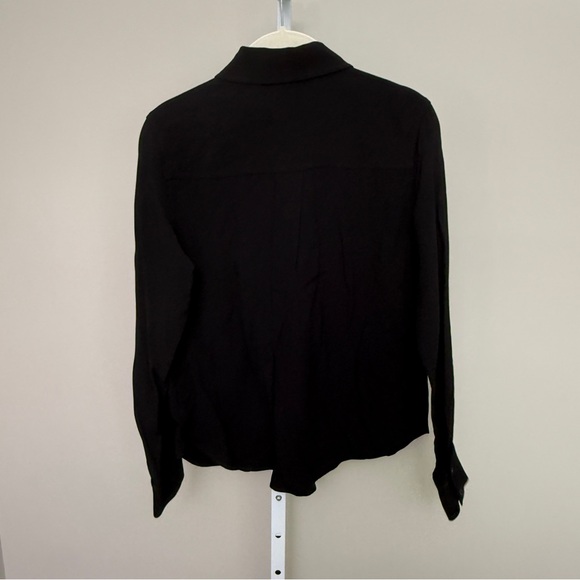 Rebecca Taylor Mia Top
Black Button-Up Shirt with Floral Details size XS NWT - Picture 7 of 8
